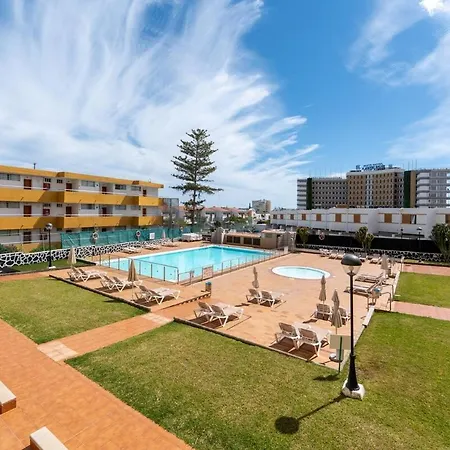 Pool View Cactus Апартаменты